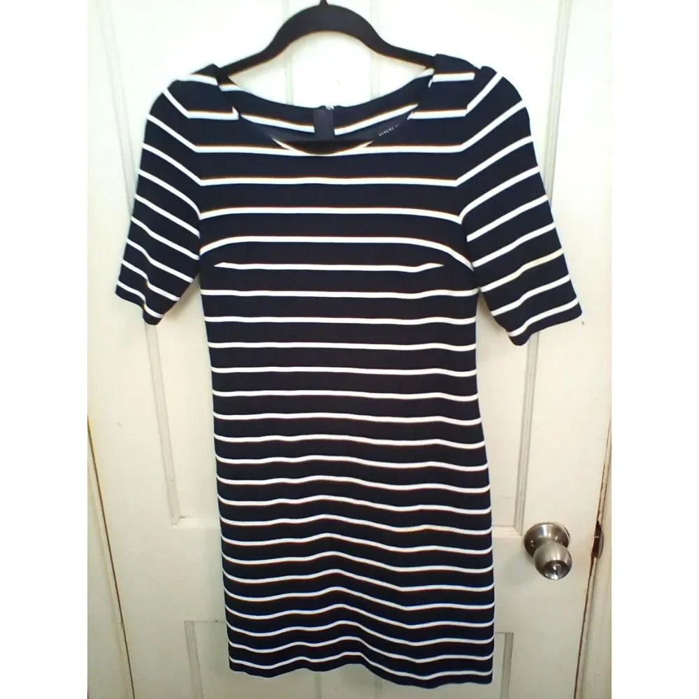 Banana Republic Bodycon Dress Womens 0 Black White Striped Short Sleeve Zip Back